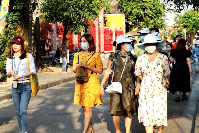 Ngoài khách lẻ, gia đình, khách theo đoàn đến Quảng Nam cũng tăng cao trong thời gian gần đây